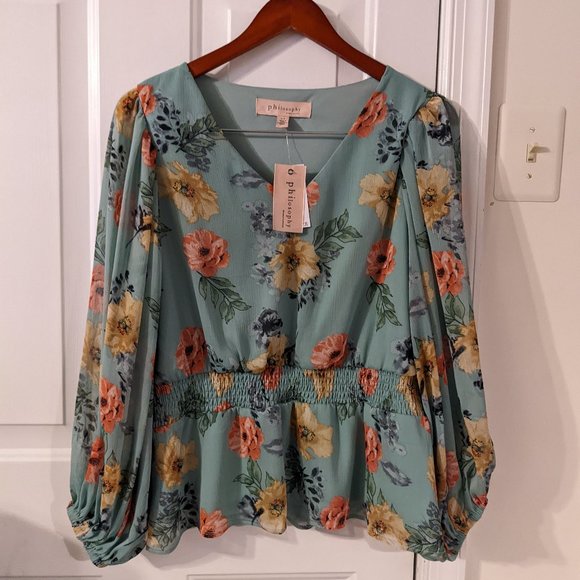 Philosophy Repubic Tops - Philosophy Republic v-neck long-sleeve wormen's top, Flora Print, L